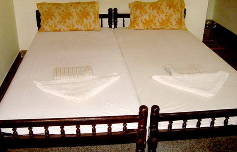 Palmy Lake Resort, Alleppey 5
